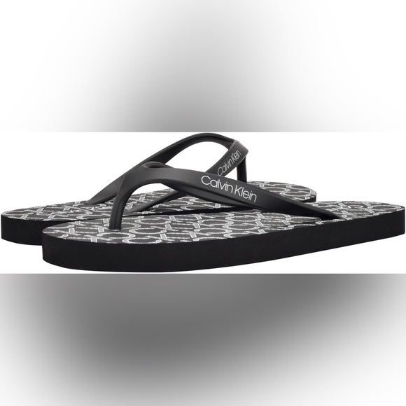 Calvin Klein Women's Sarminya Flip-Flop Size 8 - Picture 1 of 7